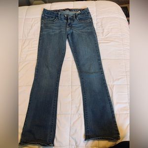 don’t fit anymore to small